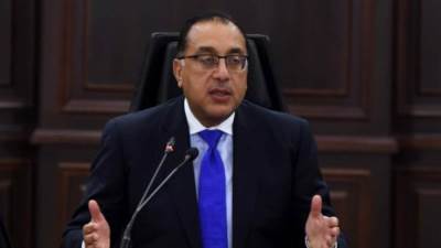 رئيس الوزراء يصل شرم الشيخ لمواصلة متابعة ترتيبات انعقاد مؤتمر المناخ