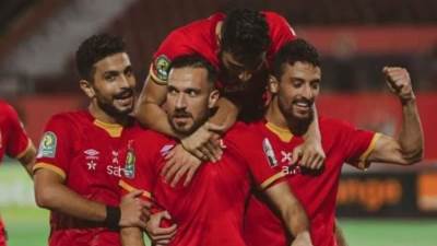 الأهلي يصعد إلى دور المجموعات بثلاثية نظيفة على الاتحاد المنستيري