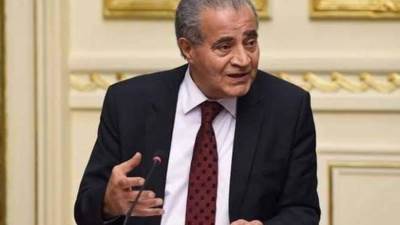 التموين: الزام المخابز بعمل إعلان بالأوزان والأسعار المحددة لرغيف العيش