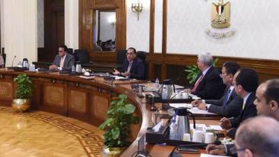 مدبولي: تكليفات رئاسية بسرعة افتتاح وتشغيل المرحلة الأولى لمستشفى 500500 للأورام