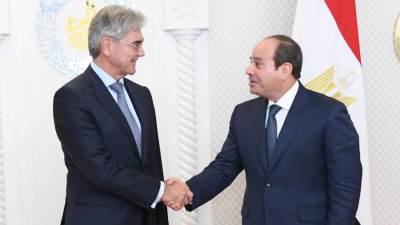 الرئيس السيسي يبحث التعاون مع سيمنز العالمية فى مشروعات الطاقة الخضراء