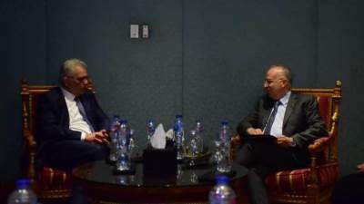 "سويلم" يدعو رئيس سلطة المياة الفلسطيني لدعم مبادرة التكيف التي ستطلقها مصر بمؤتمر المناخ