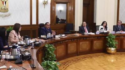 رئيس الوزراء يتابع الترتيبات النهائية للمؤتمر الاقتصادي