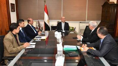 وزير الإسكان يتابع الموقف التنفيذي لمشروع سد ومحطة "جوليوس نيريرى" الكهرومائية