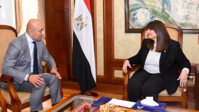 وزيرة الهجرة تلتقي رجل أعمال مصري بأمريكا لبحث خطته لتوسع الاستثمار بمصر