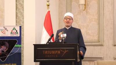 عياد: الإنسان لابد وأن يعي كيف يتعامل مع عناصر الكون بما يحفظ التوازن والاعتدال