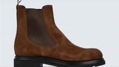 بوت تشيلسي يتربع على عرش الأحذية النسائية