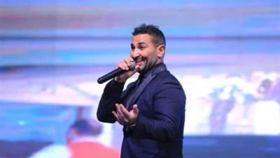 أحمد سعد يتسلم جائزة أفضل مطرب في مهرجان الفضائيات