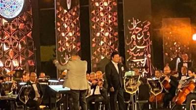  بأغنية الوسية.. محمد الحلو يفتتح حفله في مهرجان الموسيقى العربية