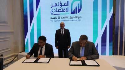 وزير النقــل يشهد مذكرة لإنشاء شركة مساهمة مصرية بين القطاع الحكومى والخاص