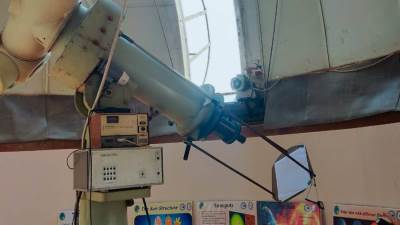 بث مباشر لظاهرة كسوف الشمس الجزئى بمرصد حلوان