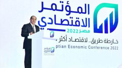 السيسي: أوروبا بتغلي الكهربا.. وأنا بديها لـ 17 مليون مشترك بأقل من نص تمنها