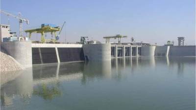 سويلم يتابع موقف تنفيذ أعمال تأهيل وإحلال منشآت الري الكبرى بمختلف المحافظات