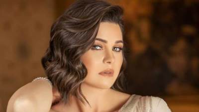 يسرا اللوزي تعلق على التنمر من ابنتها المصابة بالصمم.. ماذا قالت؟