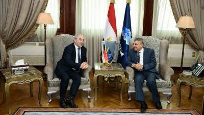 أسامة ربيع يلتقي نائب رئيس المكتب الأمريكي للملاحة ABS لبحث التعاون المشترك