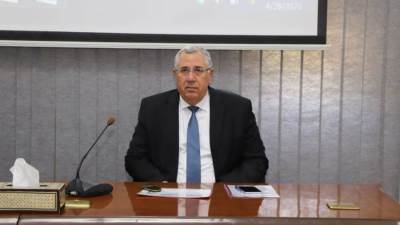 ‫وزير الزراعة: الإفراج عن 183 ألف طن أعلاف بـ94 مليون دولار