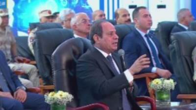 الرئيس السيسي: "أول مرة يكون لمصر قمر اتصالات خاص بيها"