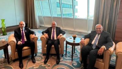 شكري يجتمع مع وزراء خارجية الأردن والعراق على هامش الاجتماعات التحضيرية للقمة العربية