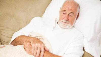 معدل النوم الطبيعي لدى كبار السن .. تعرف عليه