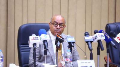 إبرهيم عشماوي: زيادة عدد معاملات السجل التجاري لـ 3.4 مليون معاملة