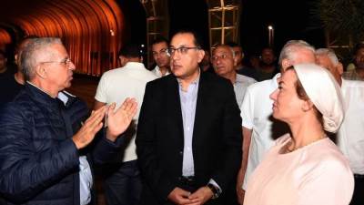 جولة مسائية لرئيس الوزراء بشرم الشيخ للاطمئنان على الاستعدادات النهائية لمؤتمر المناخ