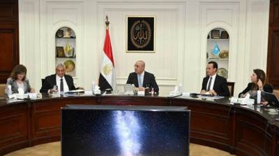 "الجزار" يستعرض المسودة النهائية لمشروع إعداد السياسة الحضرية الوطنية 