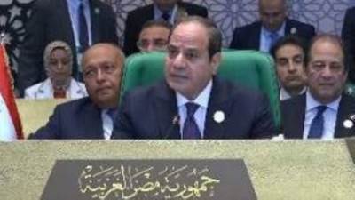 الرئيس السيسي: انعقاد القمة العربية دعوة لاستلهام روح القومية العربية
