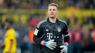 الألماني نوير يعلن إصابته بالسرطان