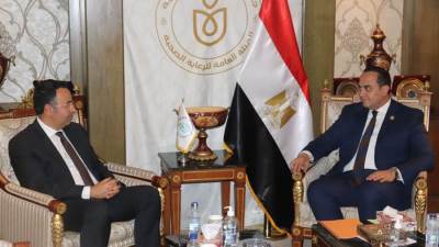 رئيس الرعاية الصحية يبحث التعاون مع تاكيدا في مجال البحوث والتكنولوجيا الدوائية/الطبية