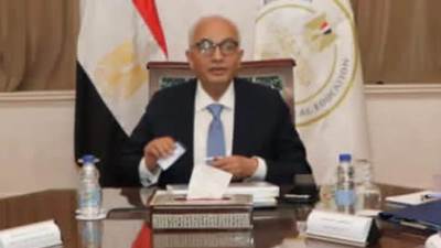 وزير التعليم: قرار وزاري بترقية 3122 معلمًا بمختلف المحافظات