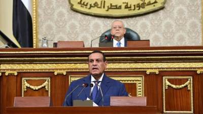 وزير التنمية يستعرض متابعة ملف التصالح في مخالفات البناء ومنظومة التراخيص