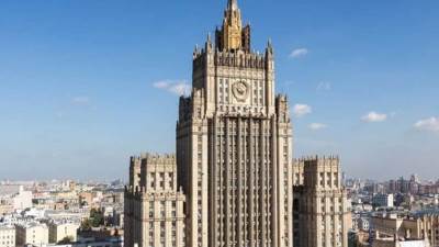 روسيا تدعو الدول النووية الخمس إلى وقف التلويح باستخدام أسلحة الدمار الشامل