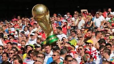 قطر تسمح بدخول الجماهير مجانا لمباريات كأس العالم.. ولكن بشرط 