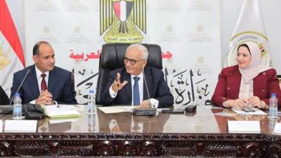 وزير التعليم يترأس اجتماع أعضاء المجلس الأعلى للأمناء والآباء والمعلمين