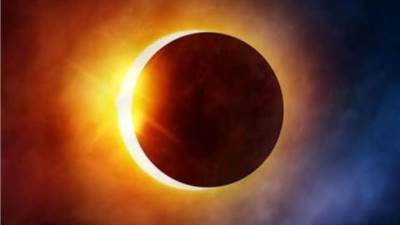 غدًا.. سنكون على موعد مع خسوف كلي للقمر