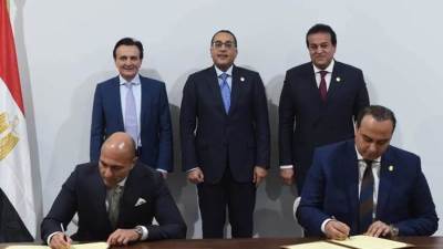 قمة المناخ.. مدبولي يشهد توقيع مذكرة تفاهم بين" الرعاية الصحية" و"أسترازينيكا" 