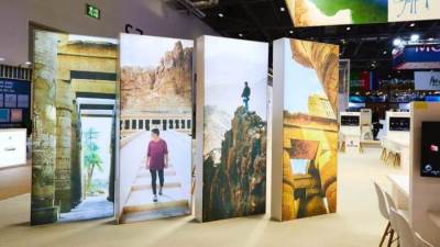 وزير السياحة يفتتح الجناح المصري المشارك في بورصة لندن الدولية للسياحة 