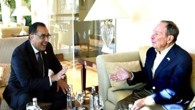 رئيس الوزراء يلتقى رجل الأعمال والسياسى الأمريكى البارز مايكل بلومبرج