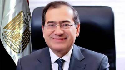 الملا: صناعة البترول لديها مسئولية وتوظف التقدم العلمى والتكنولوجى فى خفض الانبعاثات