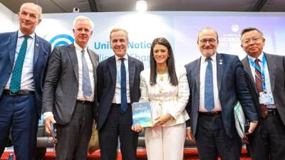 قمة المناخ| وزارة التعاون الدولي تُصدر رسميًا «دليل شرم الشيخ للتمويل العادل»