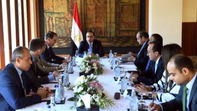 مدبولي يعقد اجتماعا مع مدير عام منظمة "اليونيدو" لمناقشة جوانب التعاون