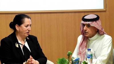 وزير الدولة للشؤون الخارجية يلتقي الأمين العام المساعد والمدير الإقليمي لبرنامج الأمم المتحدة الإنمائي لمنطقة الدول العربية