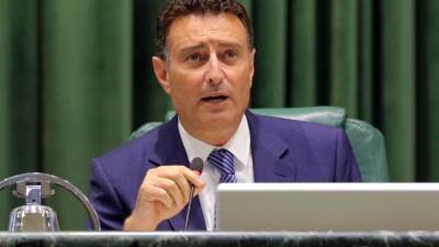 أحمد الصفدي يفوز برئاسة مجلس النواب الأردني