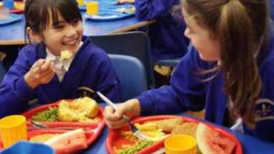 الصحة: الفيروس المخلوى وراء إصابة 73% من الأطفال بالأمراض التنفسية