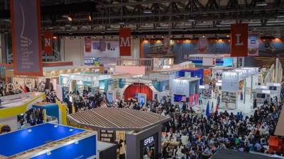 2.17 مليون زائر من 112 دولة ل«معرض الشارقة الدولي للكتاب 41»