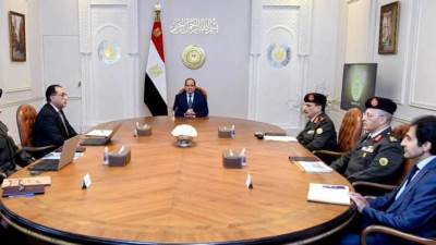 "السيسي" يتابع موقف طرح الشركات التابعة لجهاز الخدمة الوطنية للتداول في البورصة