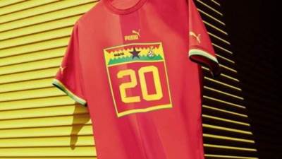 طرائف المونديال.. منتخب غانا يسافر إلى قطر دون قمصانه الرسمية 