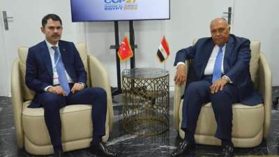 قمة المناخ.. الوزير شكري يستقبل وزير البيئة التركي 