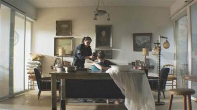 بمهرجان القاهرة السينمائي.. عرض فيلم “ثوب من الأحجار الكريمة” اليوم