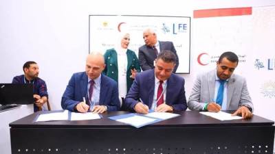 "التضامن" توقع بروتوكول تعاون مع الهلال الأحمر وصناع الحياة لتحقيق الاستجابة للازمات